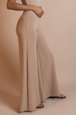 Deka Pant