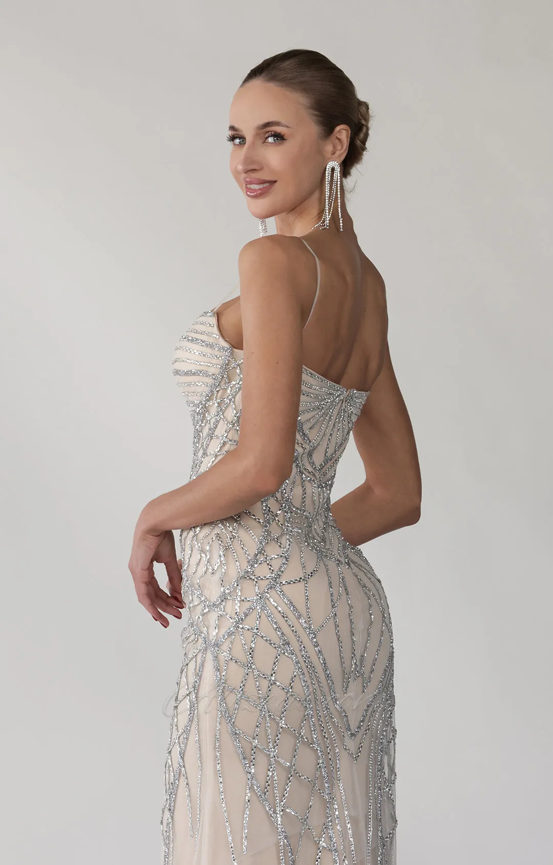 Heart Collar Spaghetti Straps Sparkly Sheath Evening Dress