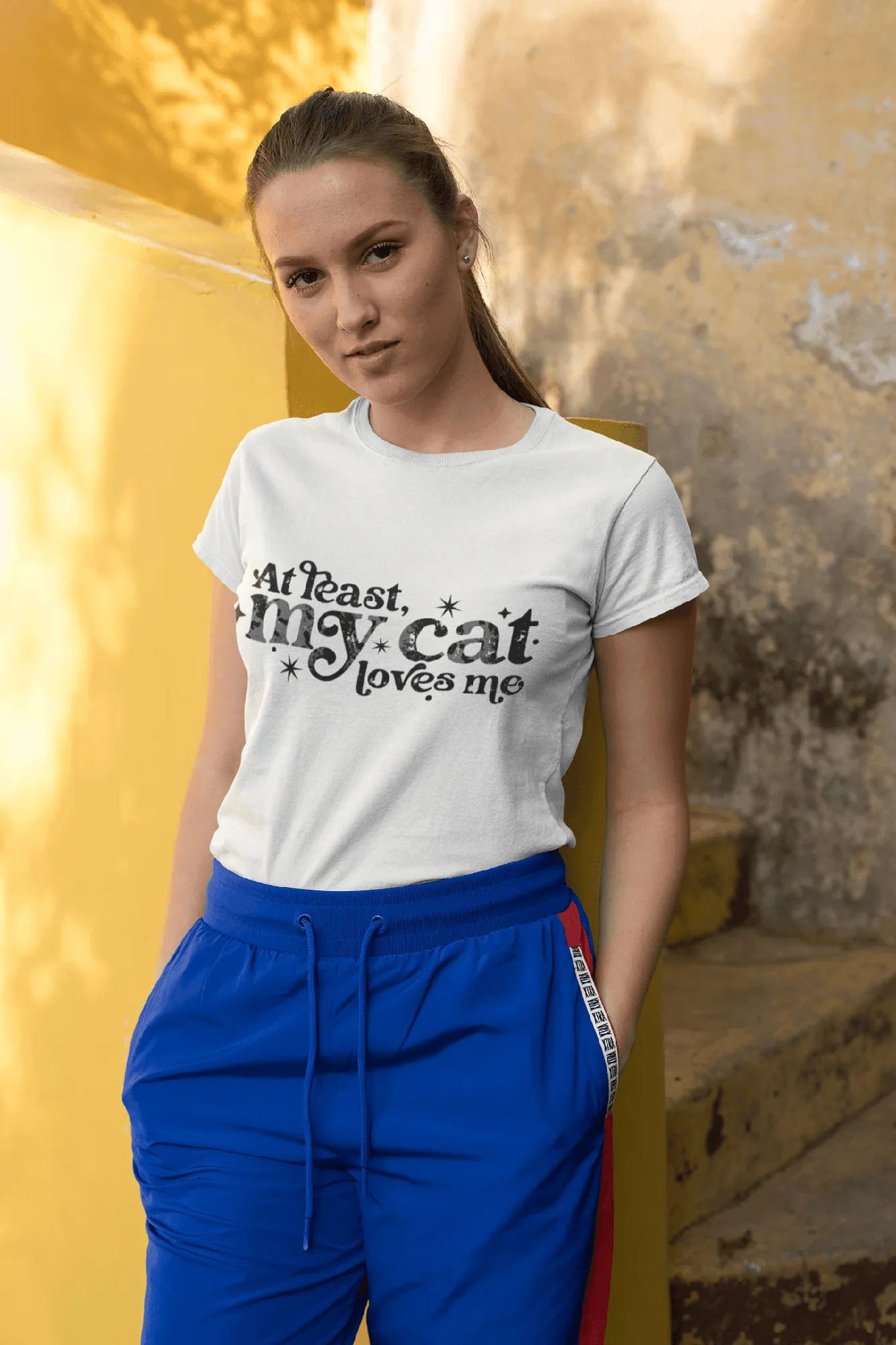 MY CAT LOVES ME T-shirt