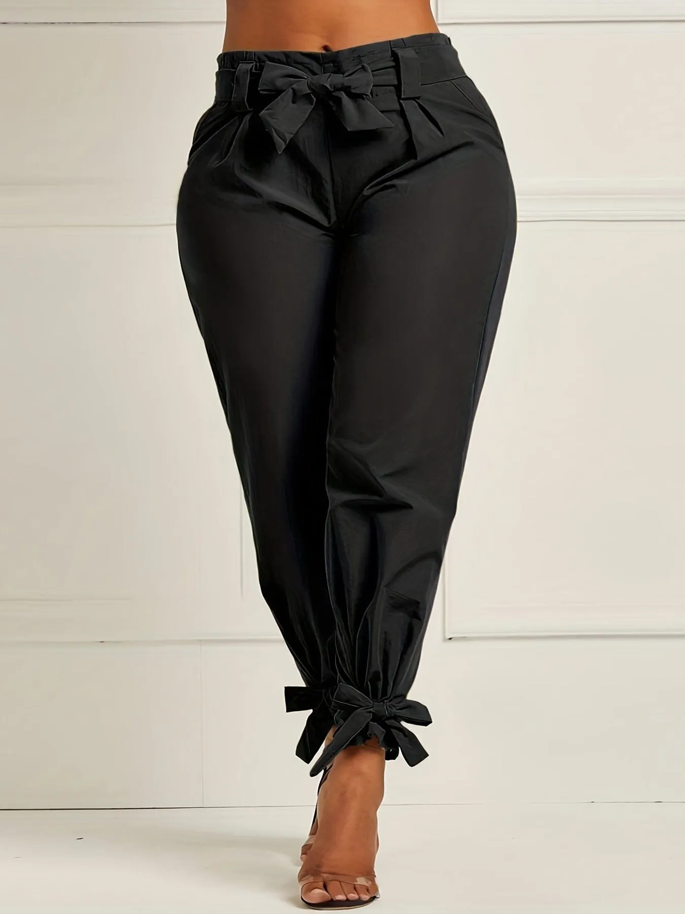 Relaxed-Fit Bow Knot Pants